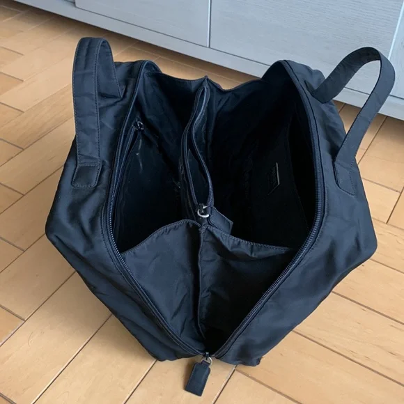 Prada - makeup case - vintage - black - Picture 6 of 10